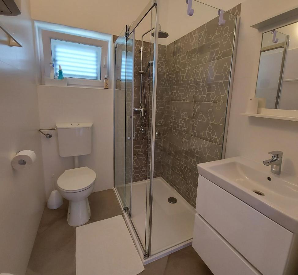 Guest House Mediterranean Hvar Town Bagian luar foto